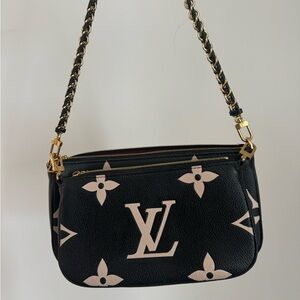 Louis Vuitton multi Pochette